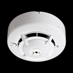 Rilevatore di fumo autoalimentato di stazione unica con base inclusa. Copertura di 75 m² ~ 150 m². Materiale plastico resistente al fuoco. Certificato EN-14604.