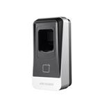 Lettore biometrico dell'impronta e lettore di schede Mifare di Controllo di Accessi. Fino a 5.000 impronte tattili. Range di lettura delle schede di 3 a 10 cm. Comunicazione RS485. Adatto per esterni.